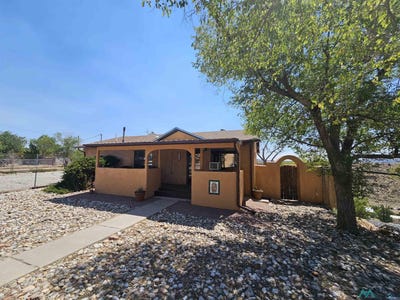 /international/us/333-e-jefferson-avenue-gallup-nm-110101498772/