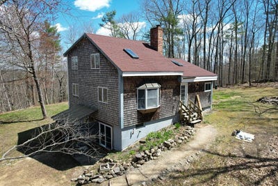 /international/us/70-ledge-farm-road-nottingham-nh-110108774221/