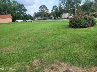 /international/us/700-wayne-drive-lot-7-canton-ms-110093023536/