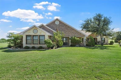 /international/us/2436-marable-street-west-tx-110101176928/