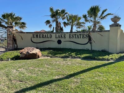 /international/us/2-emerald-court-laguna-vista-tx-110095524708/