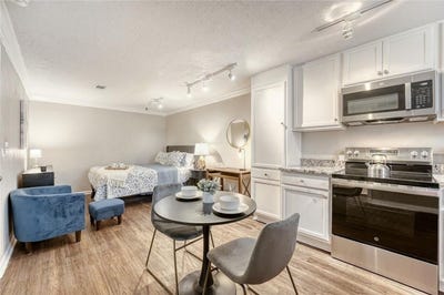 /international/us/136-river-walk-douglasville-ga-110106149716/