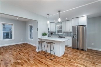 /international/us/26-claflin-steet-leominster-ma-110106500801/