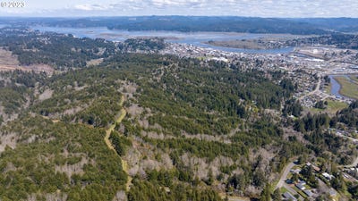 /international/us/elrod-ave-coosbay-or-110083916695/