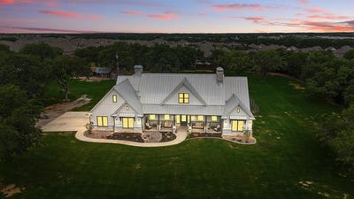 /international/us/408-creek-hill-way-justin-tx-110099558156/