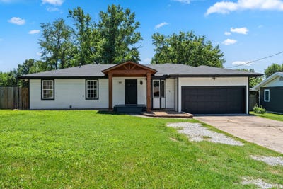 /international/us/2324-e-huntington-street-ozark-mo-110120763425/