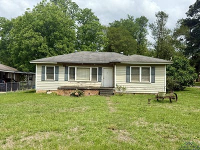 /international/us/233-s-chalk-street-joaquin-tx-110099140376/