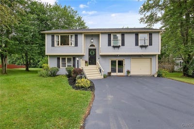 /international/us/6129-smith-road-cicero-ny-110100818990/
