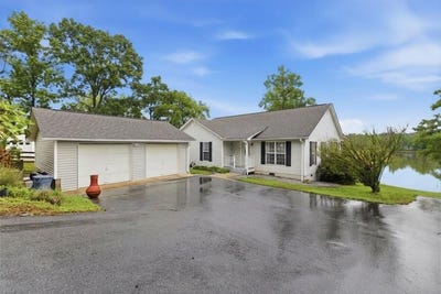 /international/us/350-harbor-crest-drive-waterloo-sc-110108443605/