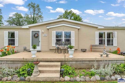 /international/us/910-e-washington-street-knightsville-in-110109040702/