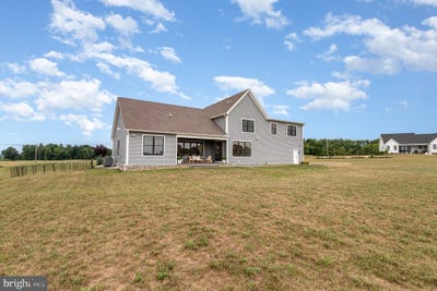 /international/us/68-n-dickinson-school-road-carlisle-pa-110100945462/