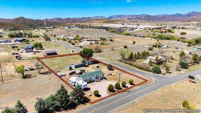/international/us/13625-e-lazy-river-drive-dewey-humboldt-az-110099325617/