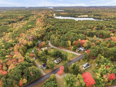 /international/us/470-old-bath-road-brunswick-me-110120653047/