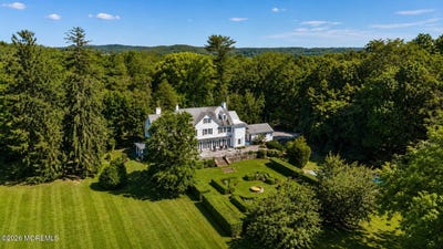 /international/us/83-ridge-road-rumson-nj-110108497944/