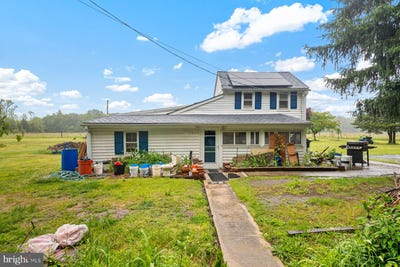 /international/us/7020-parsons-lane-port-norris-nj-110099820670/