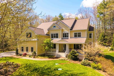 /international/us/36-bassett-lane-newfields-nh-110108122630/