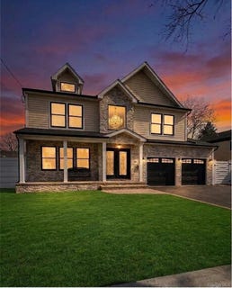 /international/us/1903-bergen-street-bellmore-ny-110107048498/
