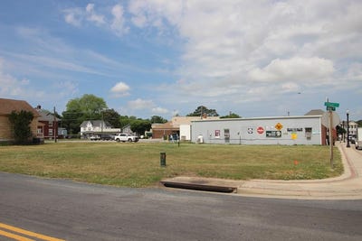 /international/us/front-st-lot-a-exmore-va-110108227528/