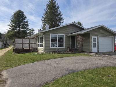 /international/us/1820-allison-park-drive-richland-center-wi-110107151302/