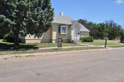 /international/us/624-west-16th-st-goodland-ks-110099886409/