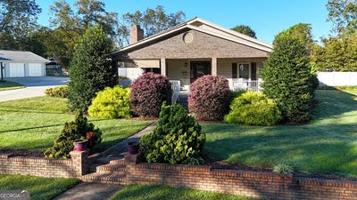/international/us/5474-vickery-street-lavonia-ga-110106225967/