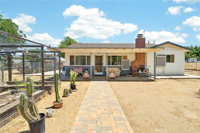 /international/us/21470-old-elsinore-road-perris-ca-110108567813/