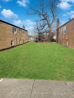 /international/us/7420-w-63rd-place-summit-il-110096206734/