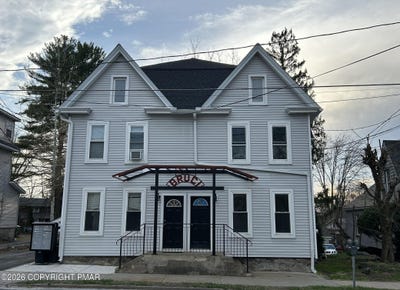 /international/us/175-prospect-street-east-stroudsburg-pa-110107312808/