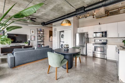 /international/us/1001-belleview-street-dallas-tx-110106203881/