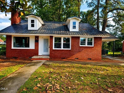 /international/us/1018-e-9th-street-lumberton-nc-110108443287/