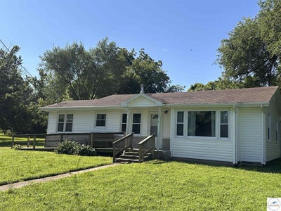 /international/us/28274-ellsworth-cross-timbers-mo-110100615854/