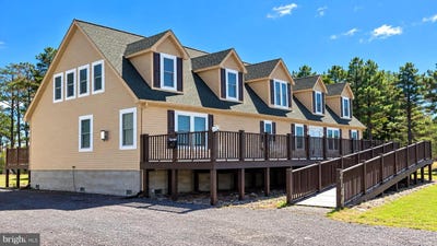 /international/us/2144-hoopersville-road-fishing-creek-md-110119966425/