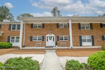 /international/us/333-d-driftwood-circle-southern-pines-nc-110108450194/