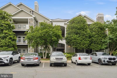 /international/us/1720-lake-shore-crest-drive-reston-va-110107852614/