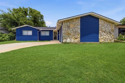 /international/us/2729-posey-drive-irving-tx-110107407415/