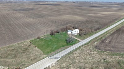 /international/us/4807-150th-avenue-ledyard-ia-110107462615/