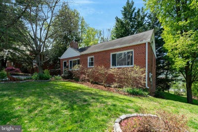 /international/us/912-n-jacksonville-street-arlington-va-110107310749/