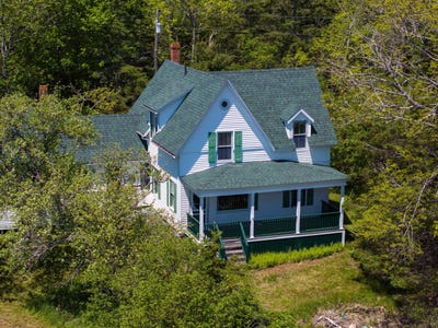 /international/us/877-ryder-cove-lane-islesboro-me-110119397162/