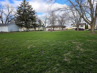 /international/us/111-birch-street-prophetstown-il-110107061436/