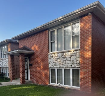 /international/us/3505-s-52nd-court-cicero-il-110109232556/