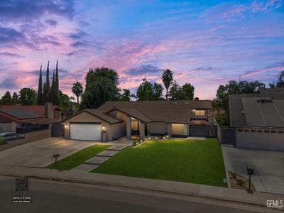 /international/us/6805-seapines-drive-bakersfield-ca-110119987448/