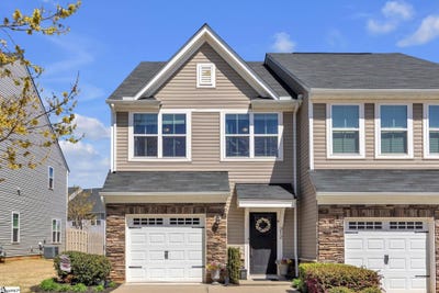 /international/us/212-clearwood-drive-simpsonville-sc-110106524666/