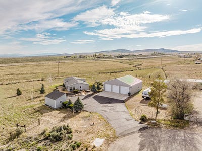 /international/us/245-dove-creek-court-spring-creek-nv-110107939391/