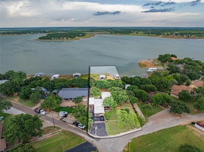 /international/us/3206-county-road-264-breckenridge-tx-110100075641/