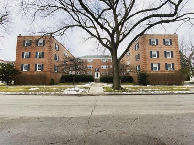 /international/us/2608-bennett-avenue-evanston-il-110107987056/