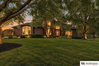 /international/us/1421-n-138th-street-omaha-ne-110120122255/