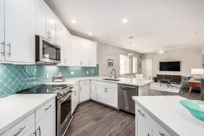 /international/us/2511-w-queen-creek-road-chandler-az-110100397241/