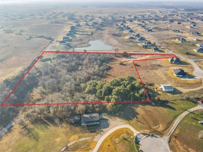 /international/us/pioneer-crossing-weatherford-tx-110096664586/