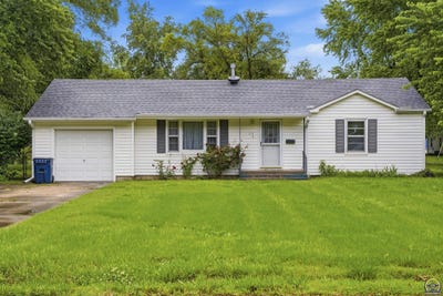 /international/us/112-main-st-osage-city-ks-110108269947/