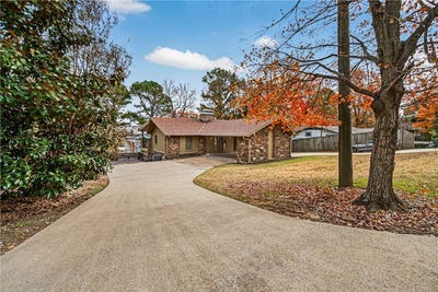 /international/us/426-n-oliver-avenue-fayetteville-ar-110106005586/
